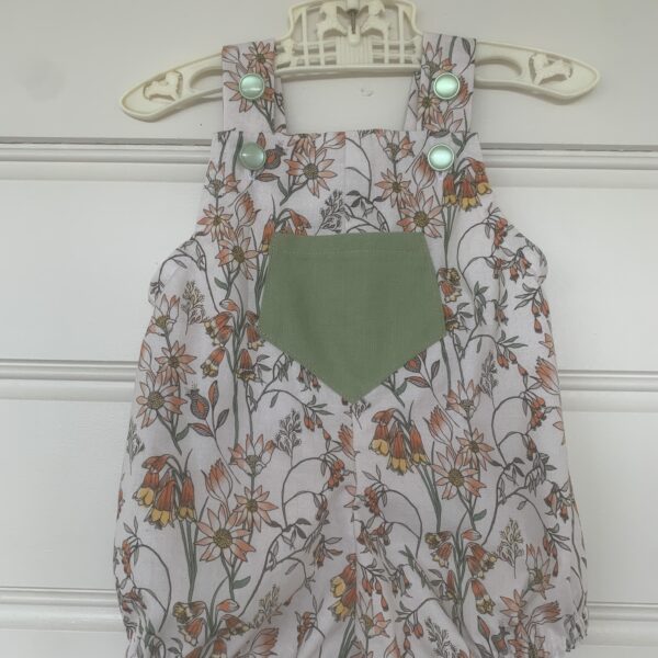New handmade Australian themed 100% cotton baby romper Size 3 months